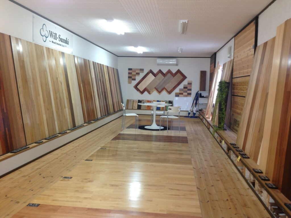 【年間休日120日／ブランクOK】愛西市で輸入建材を取り扱う会社の経理業務をお任せいたします！