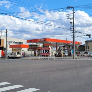 【業界未経験大歓迎！】地元の人たちに愛される旧国道沿いのガソリンスタンドのお店です！