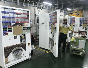 【面接時子供同伴OK！】自動販売機の機械の設備する作業スタッフ！あなたの力を貸してください！！