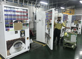 【面接時子供同伴OK！】自動販売機の機械の設備する作業スタッフ！あなたの力を貸してください！！