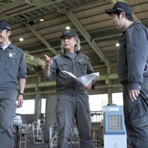 【大学新卒の方（第二新卒、就職してすぐ辞めちゃった方も】製造スタッフ大募集！10代から70代まで幅広く活躍！柔軟な働き方改革！